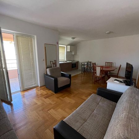 Apartments Dunja マリンスカ エクステリア 写真